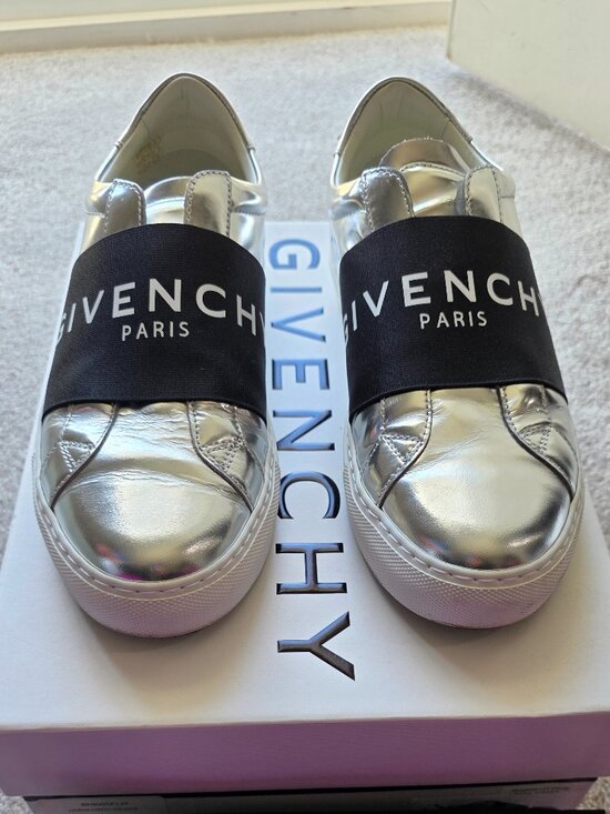Givenchy Shoes - Givenchy Urban Street Sneaker
